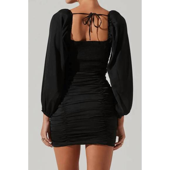 NEW ASTR mardi dress in black - Picture 4 of 4